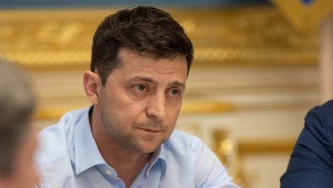Зеленский прокомментировал пикет его противников в Ровно