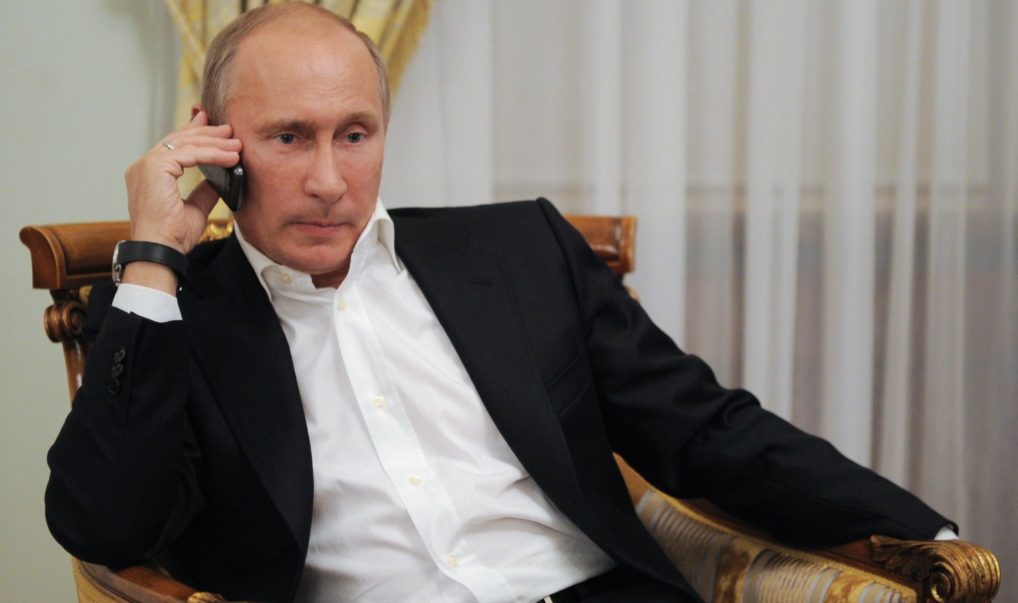 В АП допустили возможность беседы Зеленского и Путина