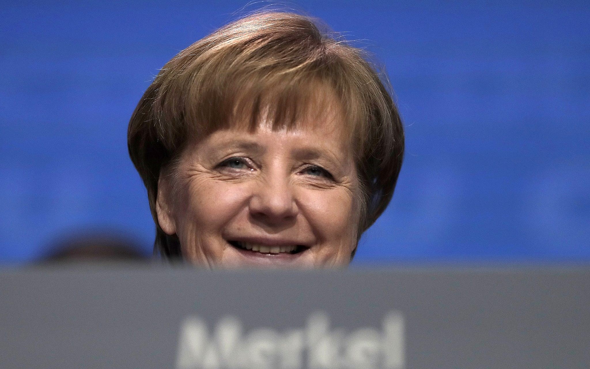 Меркель пригласила Зеленского в гости