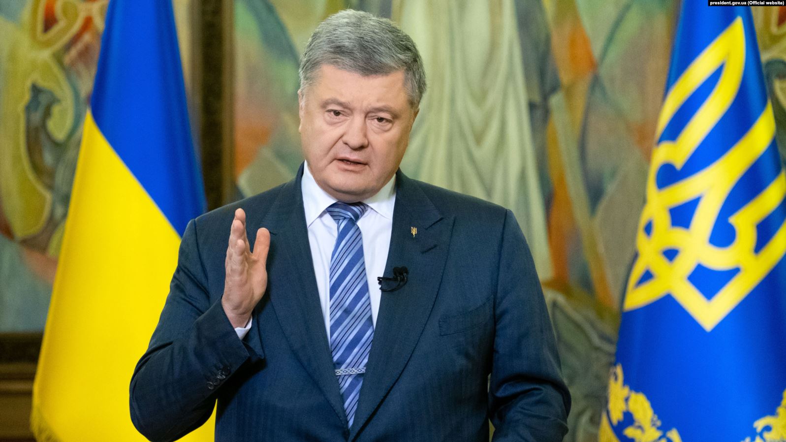 Порошенко не согласился со словами Зеленского о «суровом» Киеве