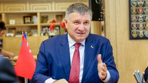 Аваков заявил, что не будет баллотироваться в нардепы