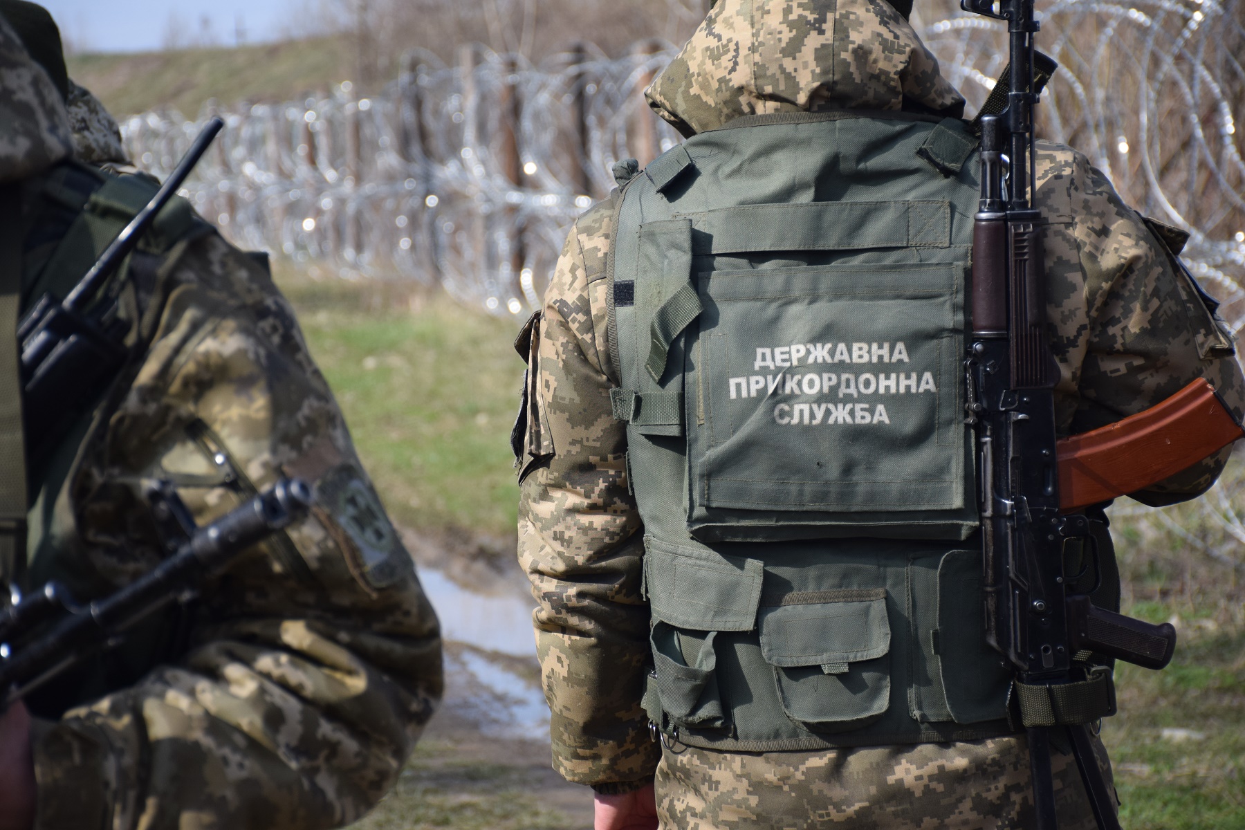 ГПСУ: двое россиян попросили политубежища в Украине