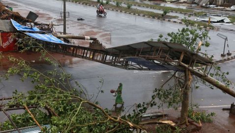 Индию накрыл циклон Фани