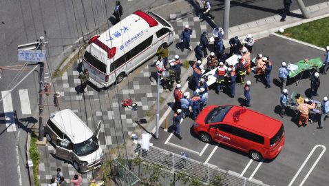 В Японии автомобиль наехал на толпу детей, есть жертвы