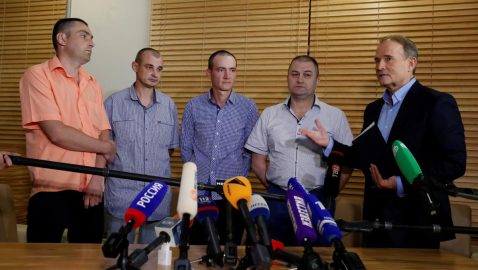 Из плена на Донбассе освободили четверых украинцев
