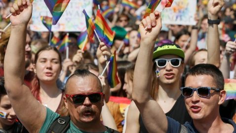 Участник ЛГБТ-марша: в армии очень много гомофобов
