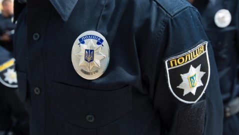 В Херсоне полицейский сбил двух пешеходов