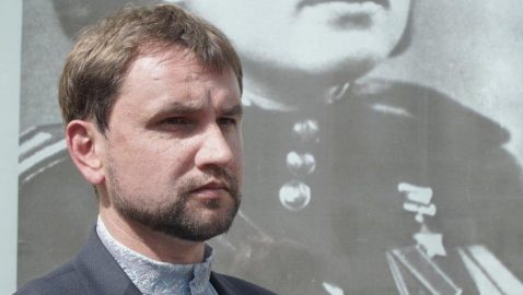 Вятрович отреагировал на предложение Кучмы «не стрелять в ответ»