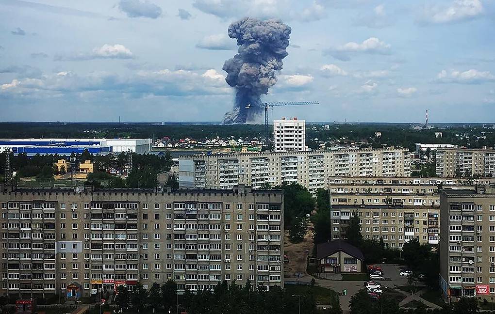 Взрывы на заводе в Дзержинске: 27 пострадавших
