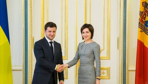 Премьер Молдовы поздравила Зеленского с победой его партии на выборах