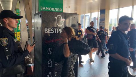 Арьев рассказал, как его обокрали на киевском вокзале