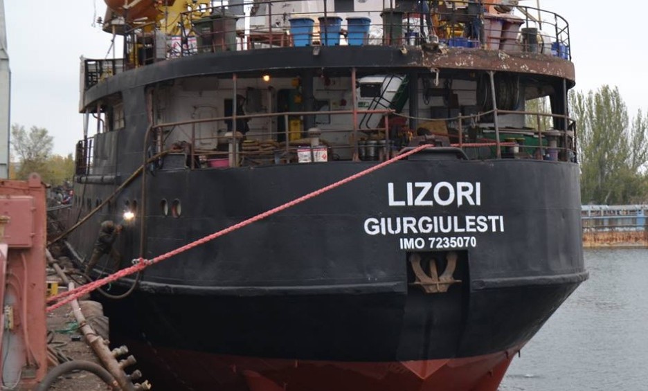 В России задержали судно с 14 украинцами на борту