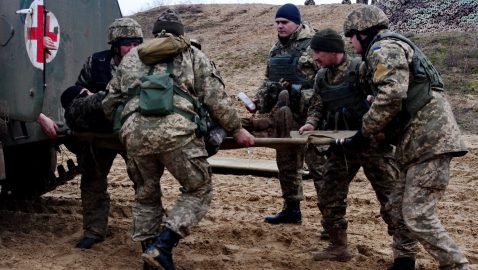 Волкер отреагировал на гибель военных на Донбассе