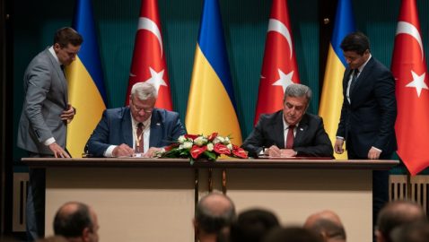 Украина и Турция подписали протокол о совместном изучении космоса