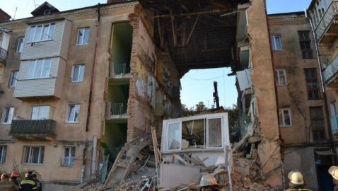 Обрушение дома в Дрогобыче: семьям погибших выделили по 115 тысяч