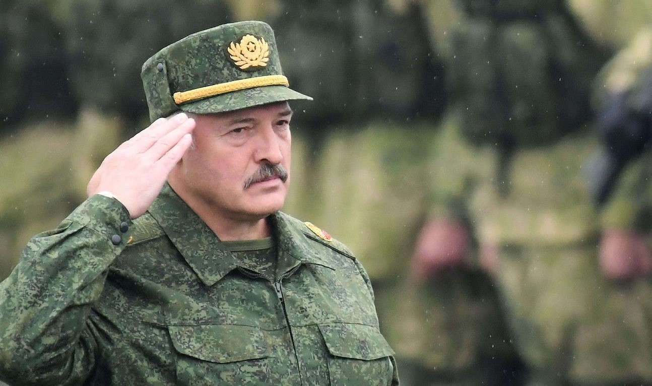 Лукашенко готов ввести миротворцев на Донбасс