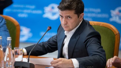 Зеленский не готов давать автономию Донбассу