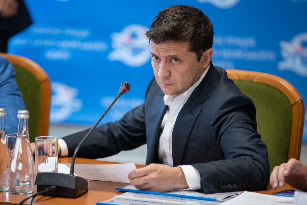 Зеленский не готов давать автономию Донбассу