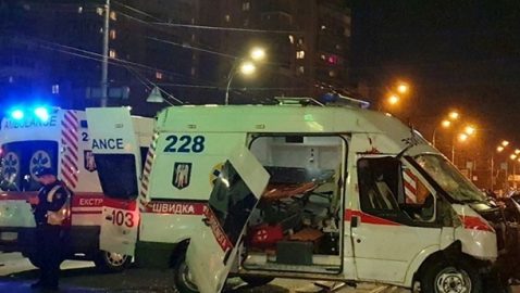 ДТП со «скорой» в Киеве: двое погибших