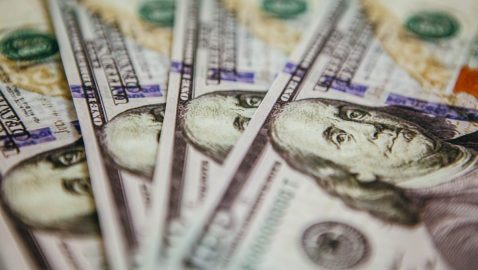 НБУ отменил ограничения по покупке валюты для физлиц