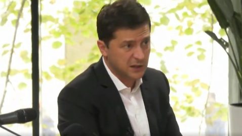 Зеленский прокомментировал возможность нового Майдана
