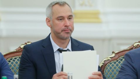 Рябошапка отказался анонсировать подозрение Порошенко