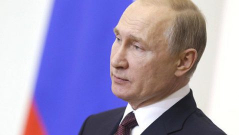 Путин посоветовал жителю Питера «о себе подумать», а не об Украине