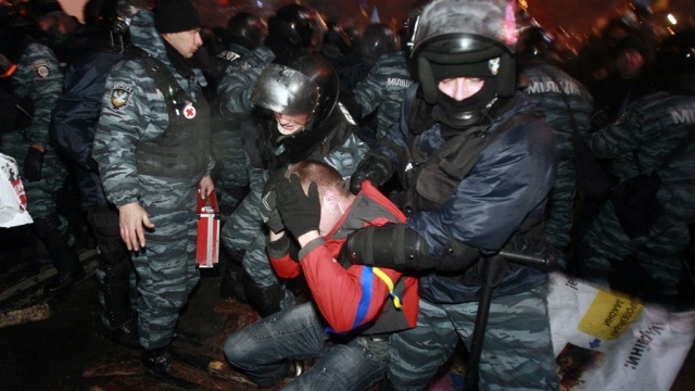 Зеленский хочет встретиться со студентами, избитыми на Майдане