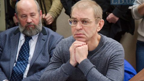 Пашинский: я был первым из чиновников, поехавших в Славянск защищать родину