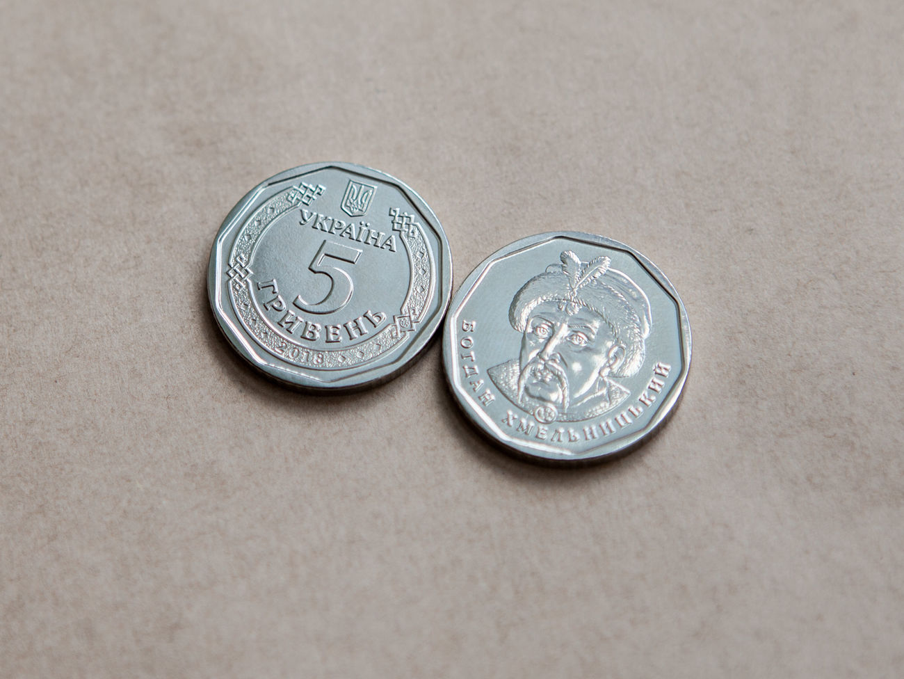 Нацбанк вводит в обращение монету 5 гривен