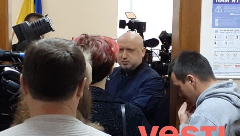 Турчинов пришел на суд по делу Пашинского