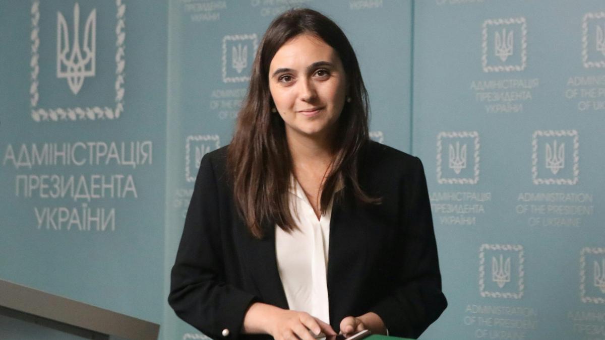 Юлия мендель пресс секретарь зеленского фото