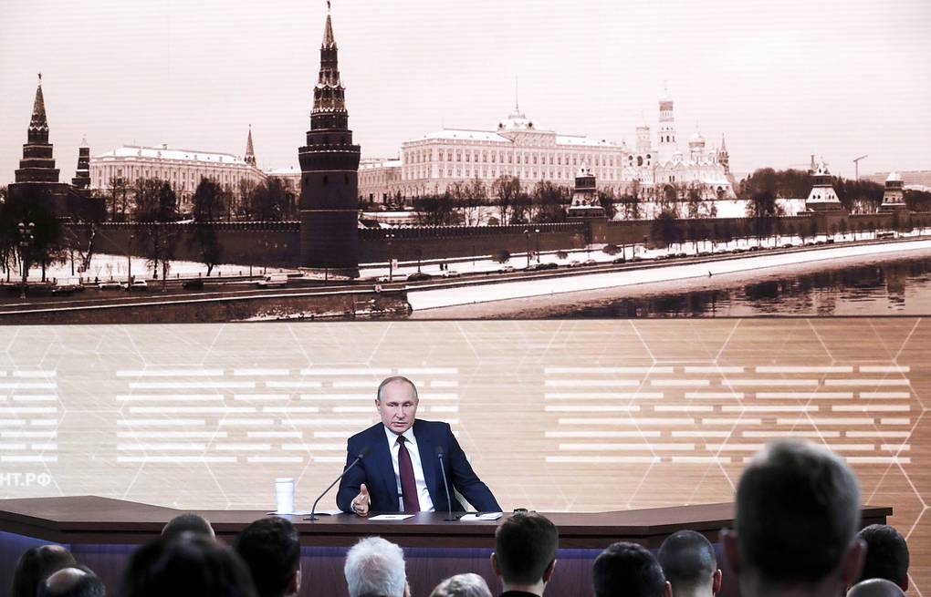 Путин вспомнил фразу «Донбасс порожняк не гонит» и предостерег от силового сценария в регионе