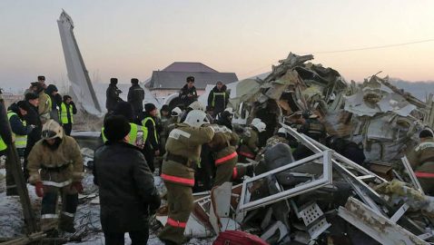 В Казахстане разбился самолет: 15 погибших