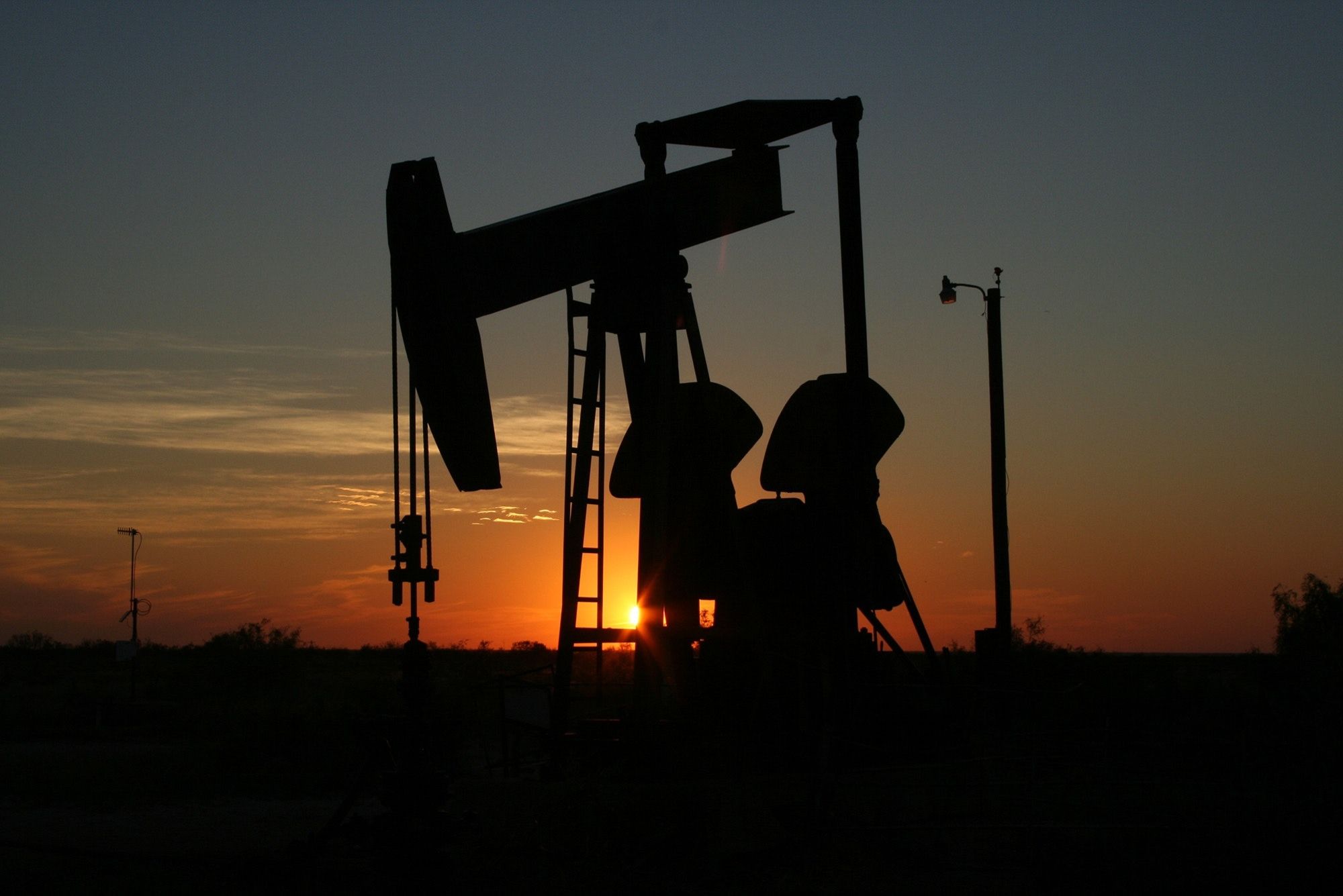 С 1 января Россия может остановить поставки нефти в Беларусь – СМИ