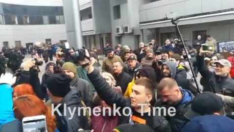 Шарий: при нападении на журналиста у Стерненко была госохрана