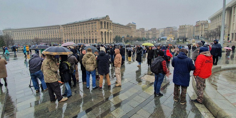 На Майдане митингуют в поддержку подозреваемых по делу Шеремета - 2 - изображение