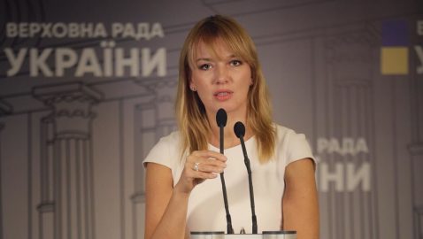 Представитель Кабмина в Раде: Зеленский не подпишет заявление Гончарука об отставке