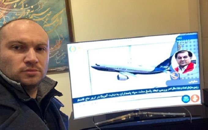 Украинский политолог рассказал, почему не полетел рейсом МАУ