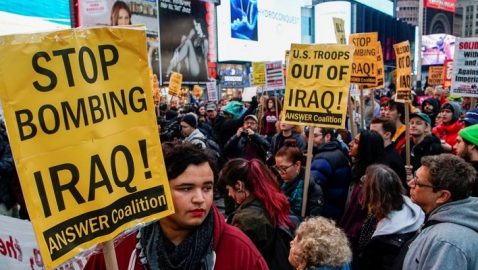 В США прошли протесты против войны с Ираном