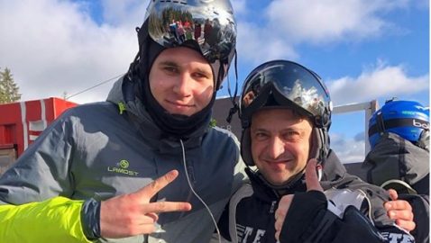 Зеленского заметили на лыжах в Буковеле