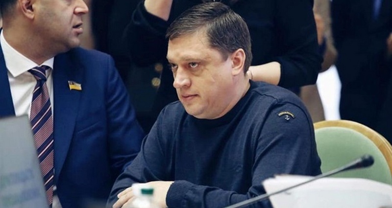 Депутат Иванисов, которого судили за изнасилование, не собирается сдавать мандат