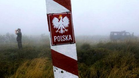 В Польше уравняли ответственность СССР и Германии за начало войны
