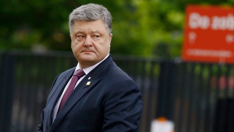 Порошенко написал мемуары о переговорах в Минске