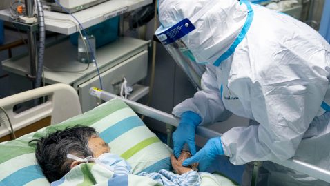 В Китае число заболевших коронавирусом достигло 31 тысячи