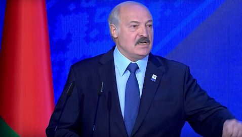 Лукашенко: Начнёте вопить — маски в аптеках закончатся или подорожают