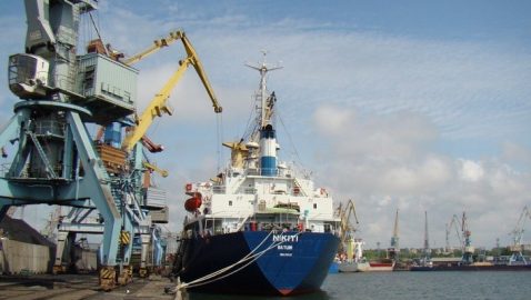 Морякам-иностранцам запретили сходить на берег в портах Украины