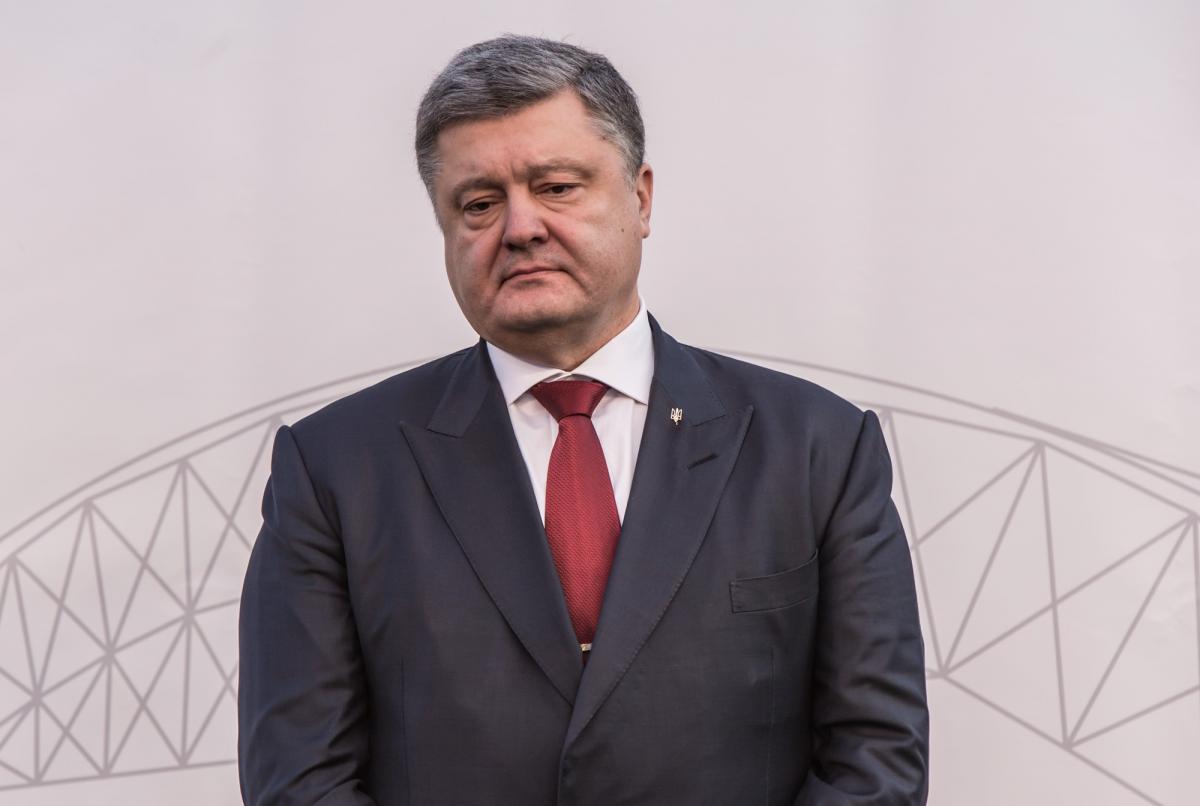 Порошенко призвал Зеленского не создавать консультативный совет по Донбассу
