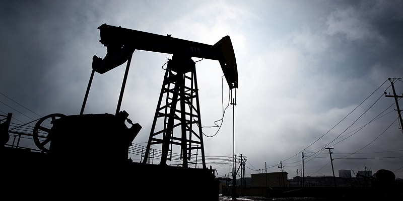 Цена на нефть упала до рекордного минимума с 2003 года