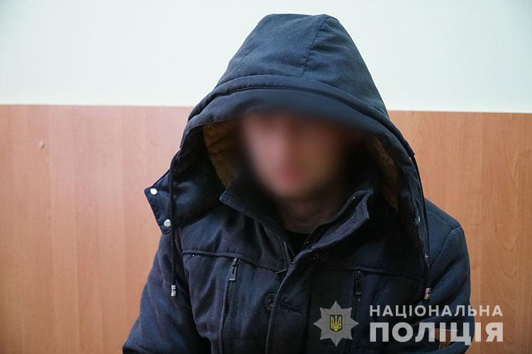 Тернополянин не дождался скорой и сообщил в полицию о коронавирусе